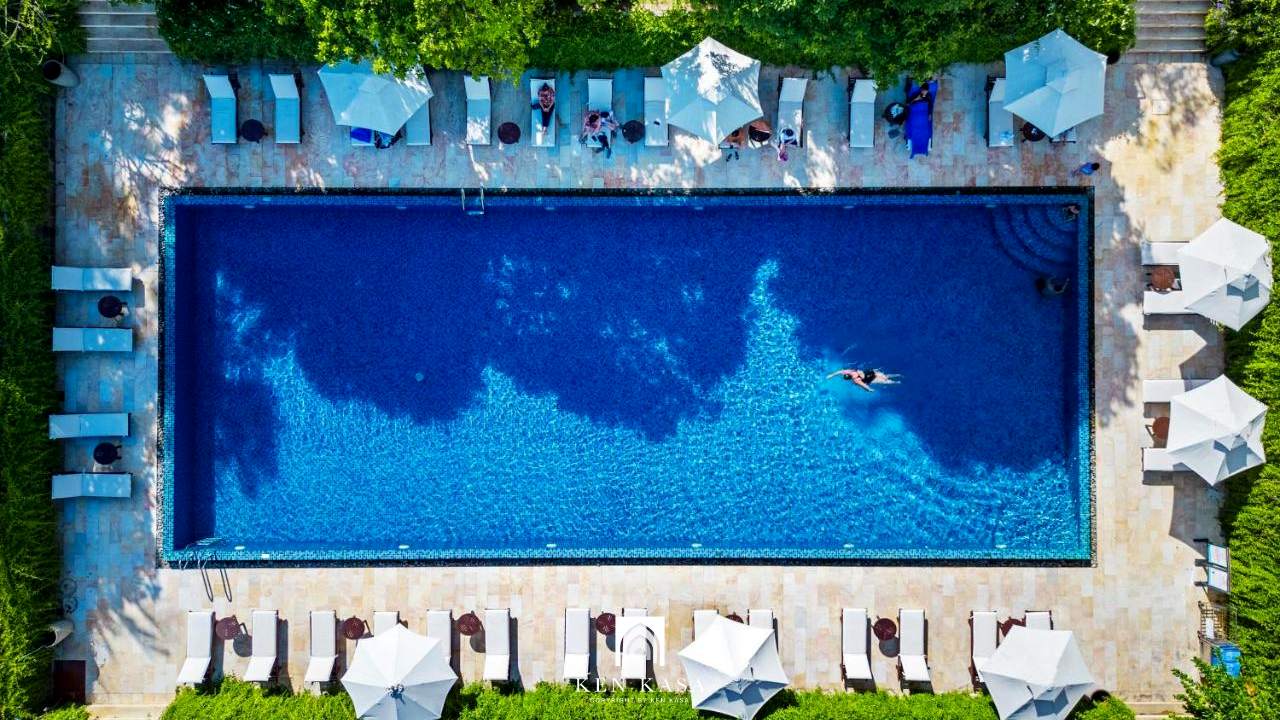 Dịch vụ bể bơi tại Ann Retreat Resort & Spa Hội An